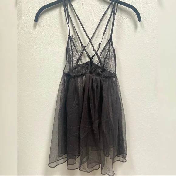 Victoria’s Secret Babydoll Negligé - Picture 4 of 4